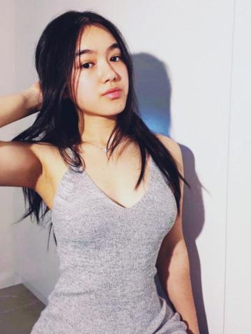 Карина Эскорт Молодая фото 2